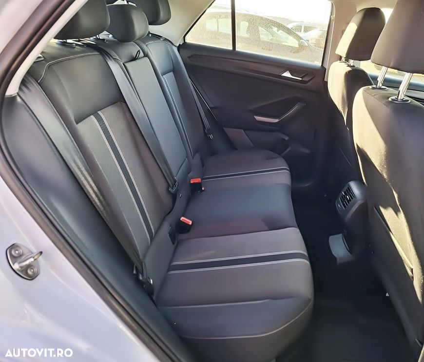 Volkswagen T-Roc 2.0 TDI SCR 4MOTION Sport - 25