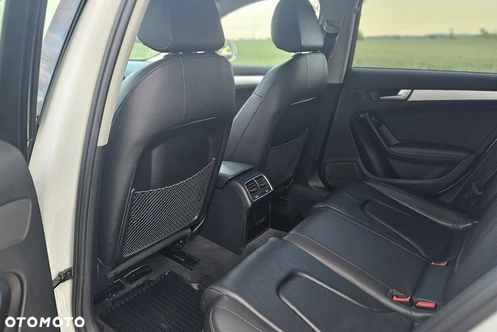 Audi A4 Allroad - 13