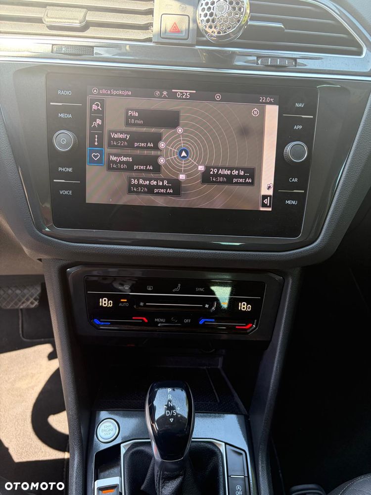 Volkswagen Tiguan - 21