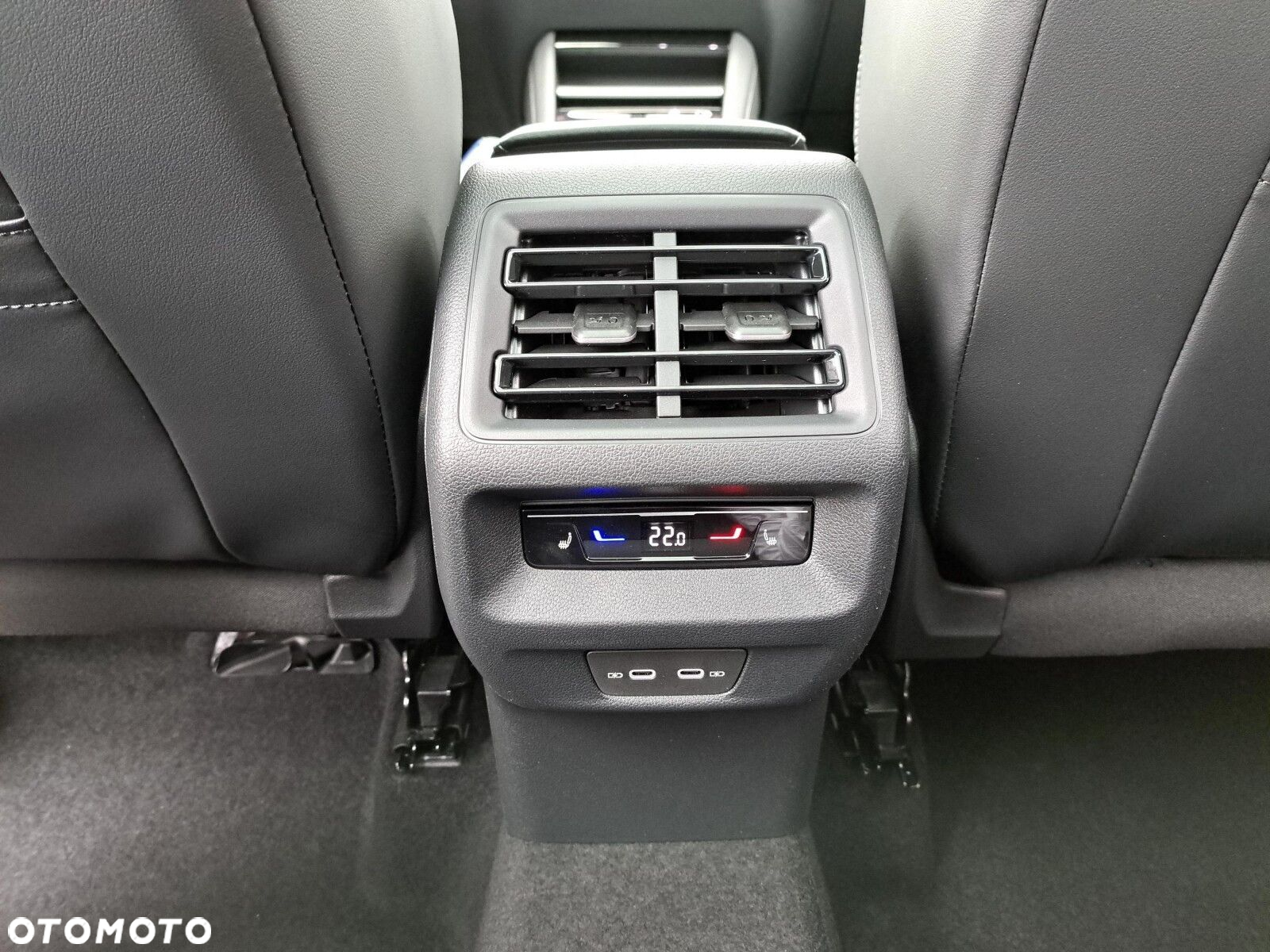 Volkswagen Tiguan - 18