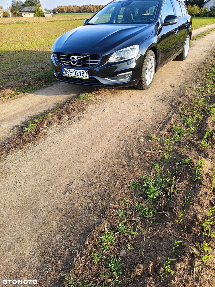 Volvo V60 2014 photo 2