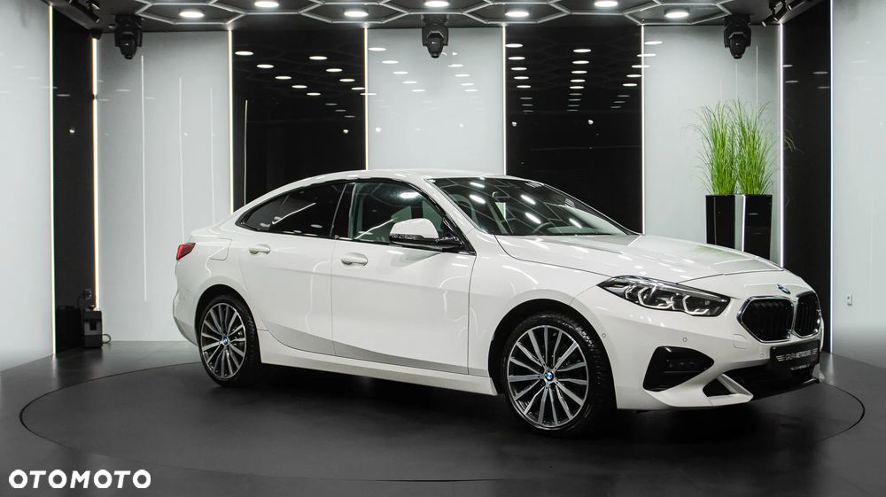 BMW Seria 2 220d xDrive M Sport sport - 9