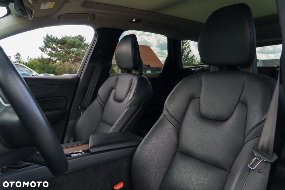 Volvo XC 60 - 13