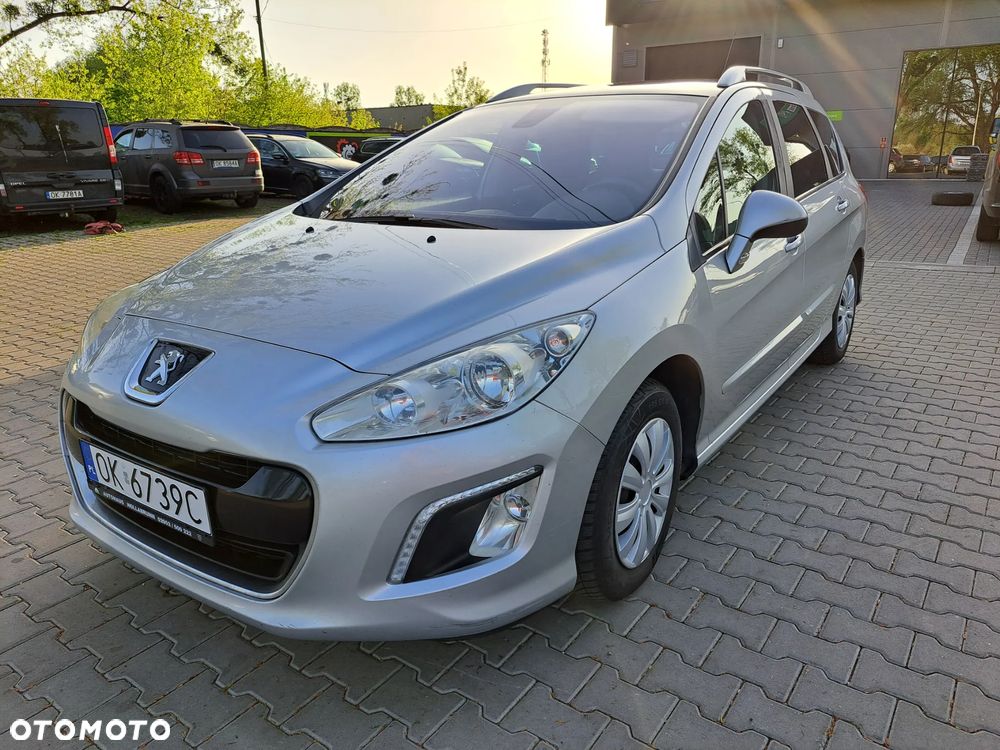 Peugeot 308 - 1