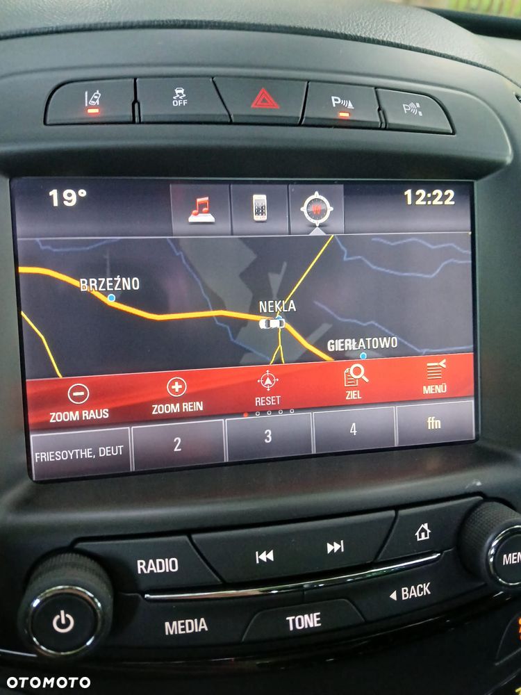 Opel Insignia - 17