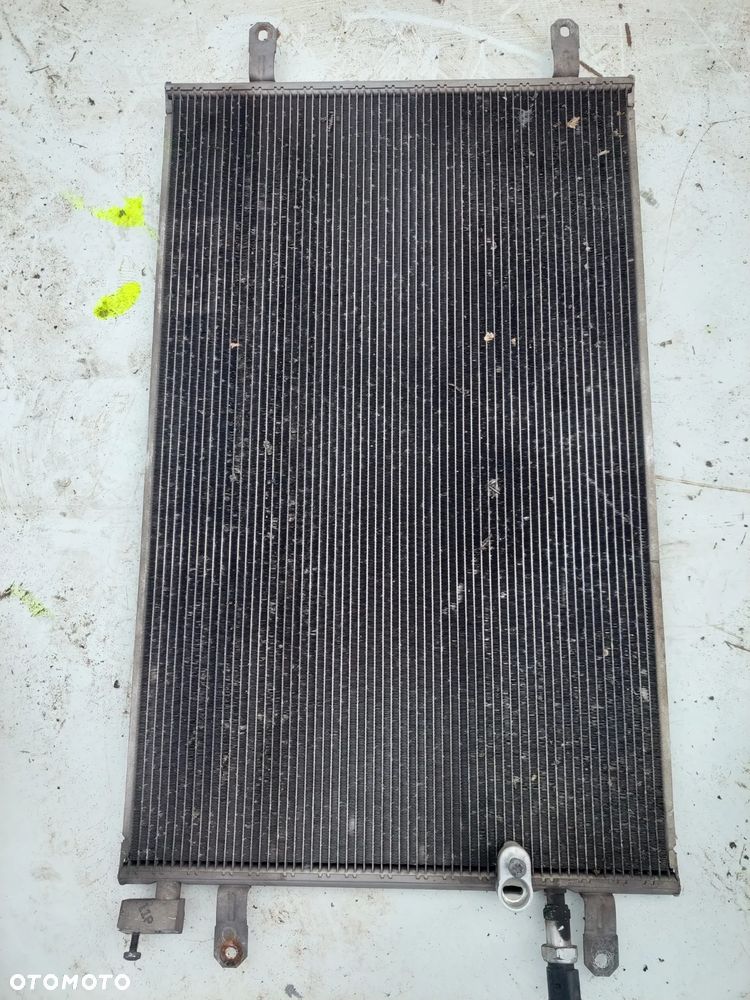 AUDI A6 C6 3.0 TDI CHŁODNICA WODY AUTOMAT 4F0121251AG