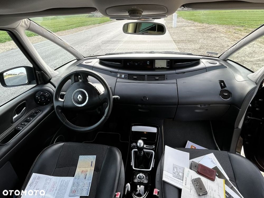 Renault Grand Espace 2.0 dCi 150 FAP Celsium - 17