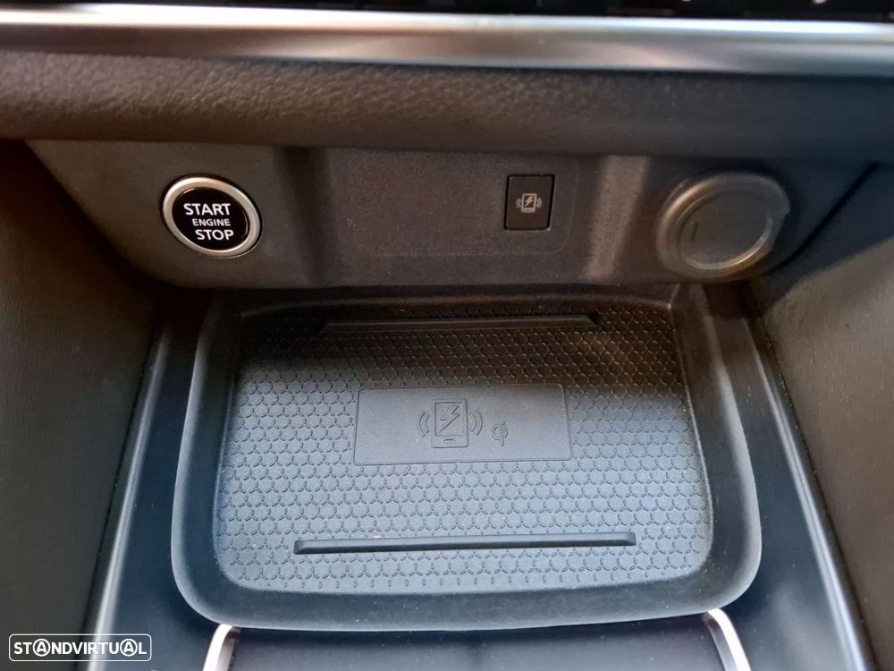 Nissan Qashqai 1.3 DIG-T N-Connecta LED+SKY Xtronic - 20