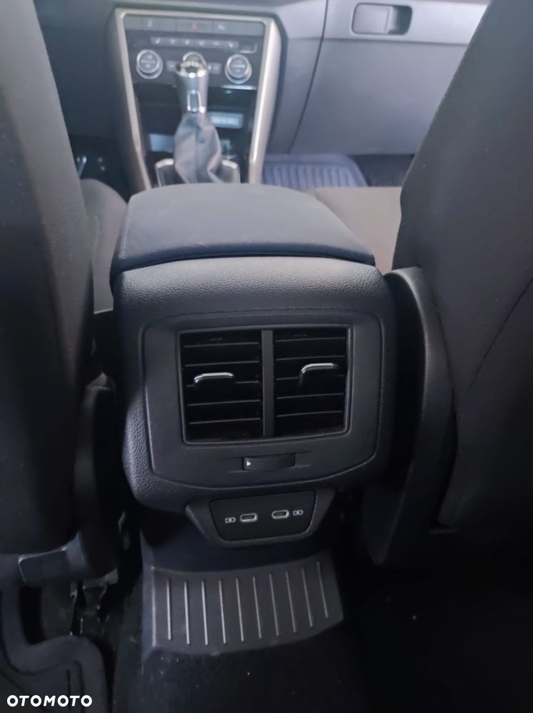 Volkswagen T-Roc 1.5 TSI ACT Advance - 11