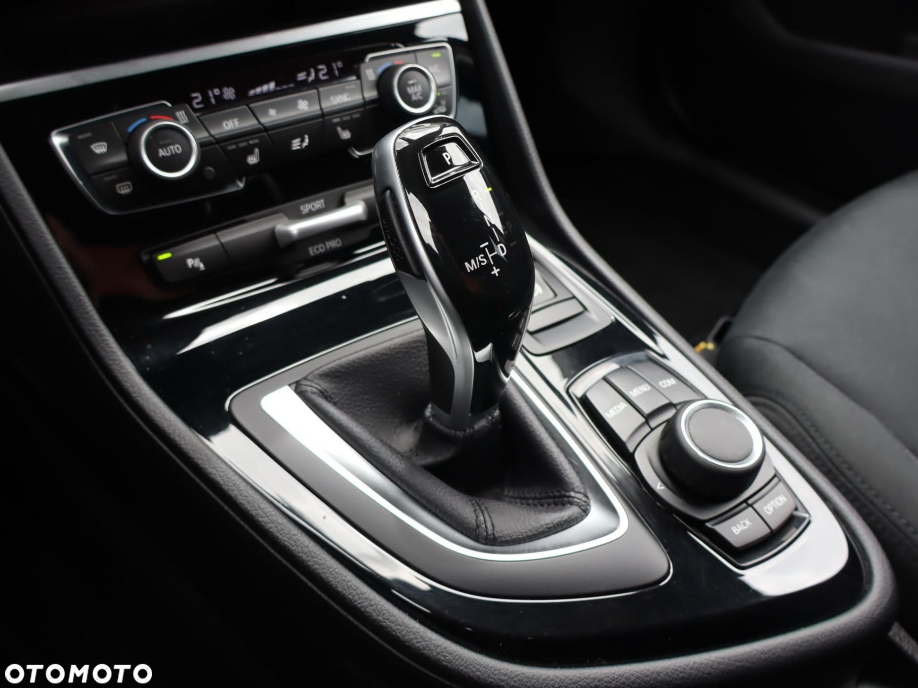 BMW Seria 2 - 13