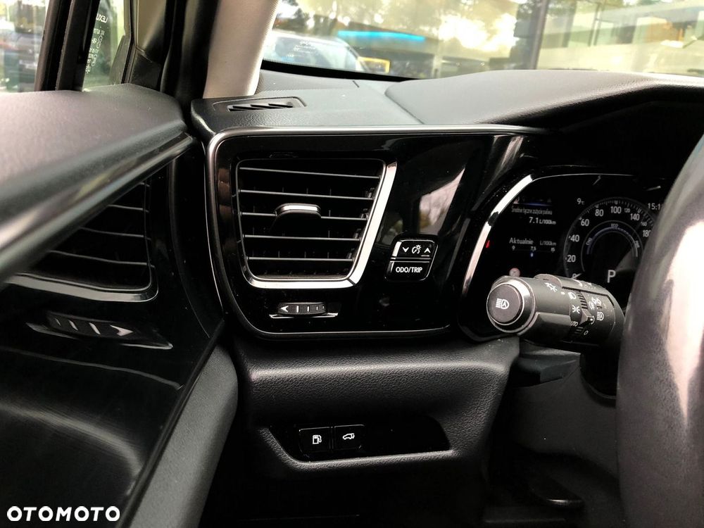 Lexus NX 350h Business AWD - 23