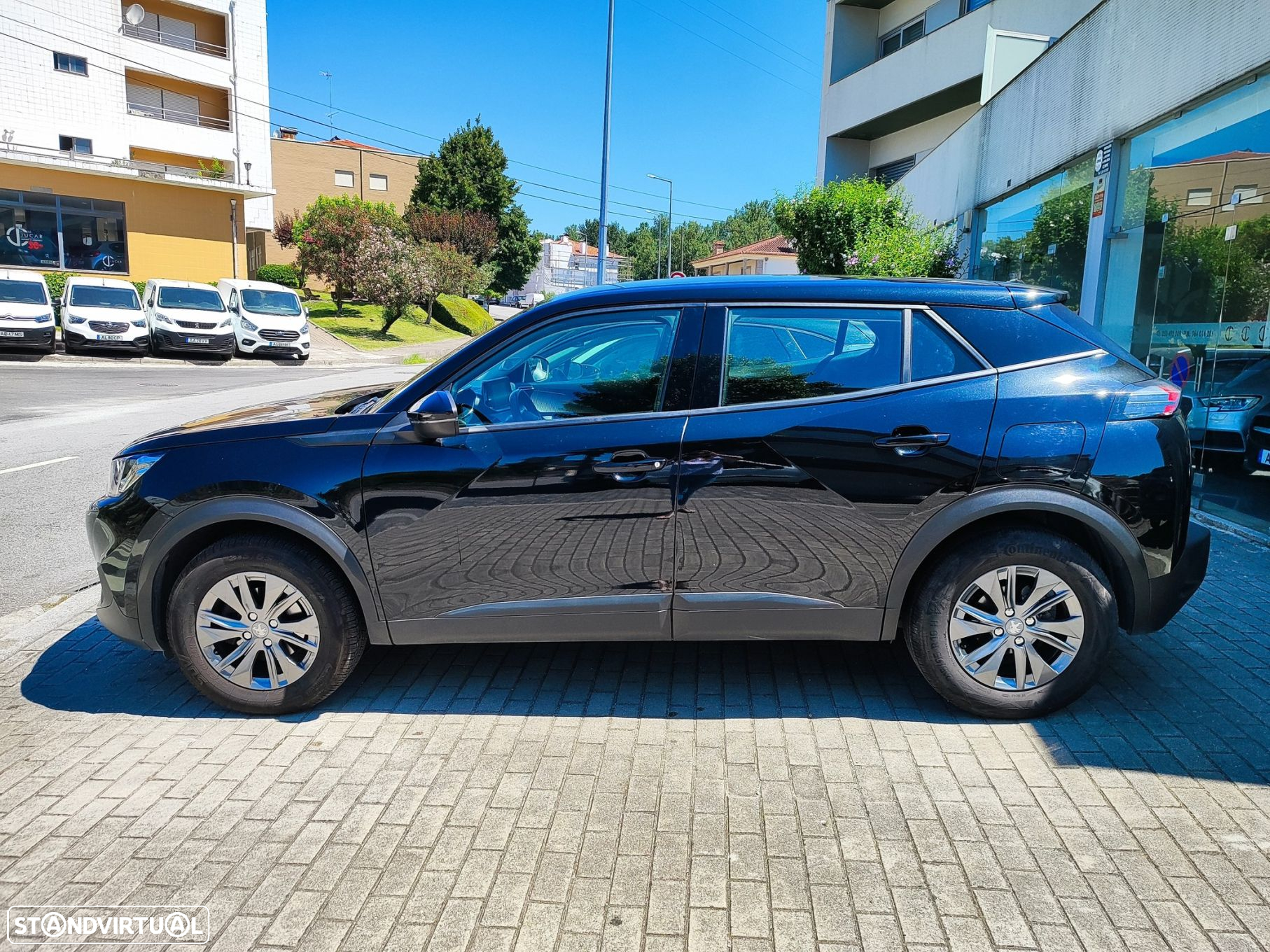 Peugeot 2008 1.5 BlueHDi Active Pack - 4