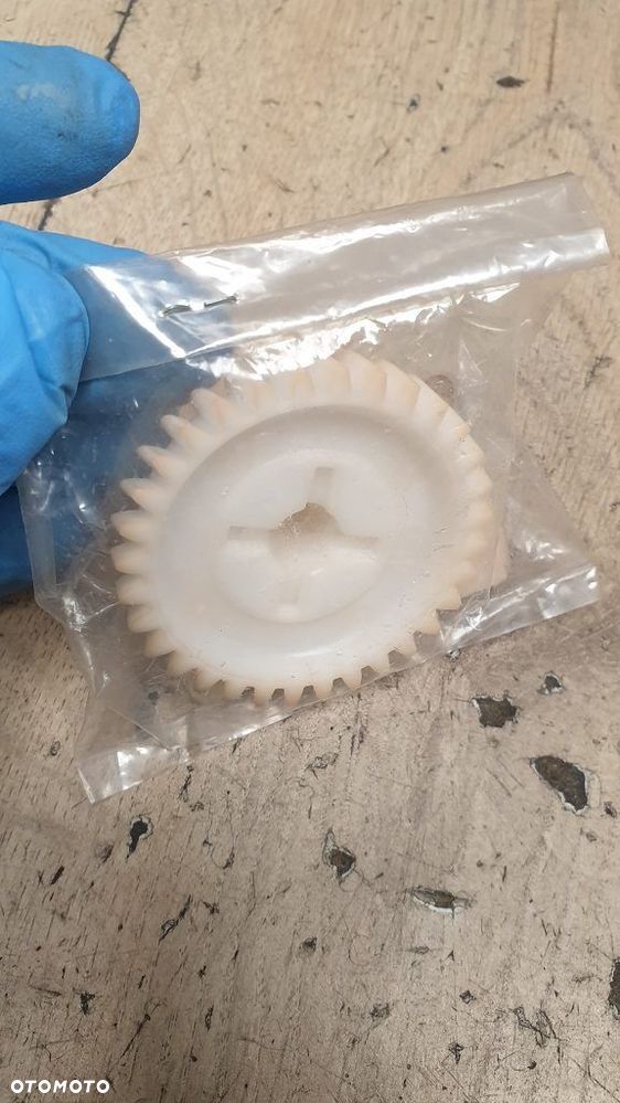 Zębatka trybo pompy Yamaha Banshee 350 YFZ350 / RD350 / TZR250  4L0-12459-00 - 4