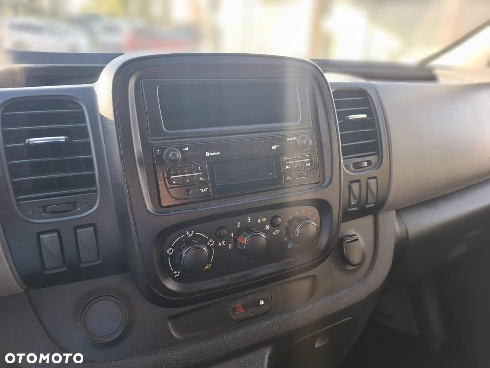 Renault Trafic Grand Passenger 3,0t Business - 19