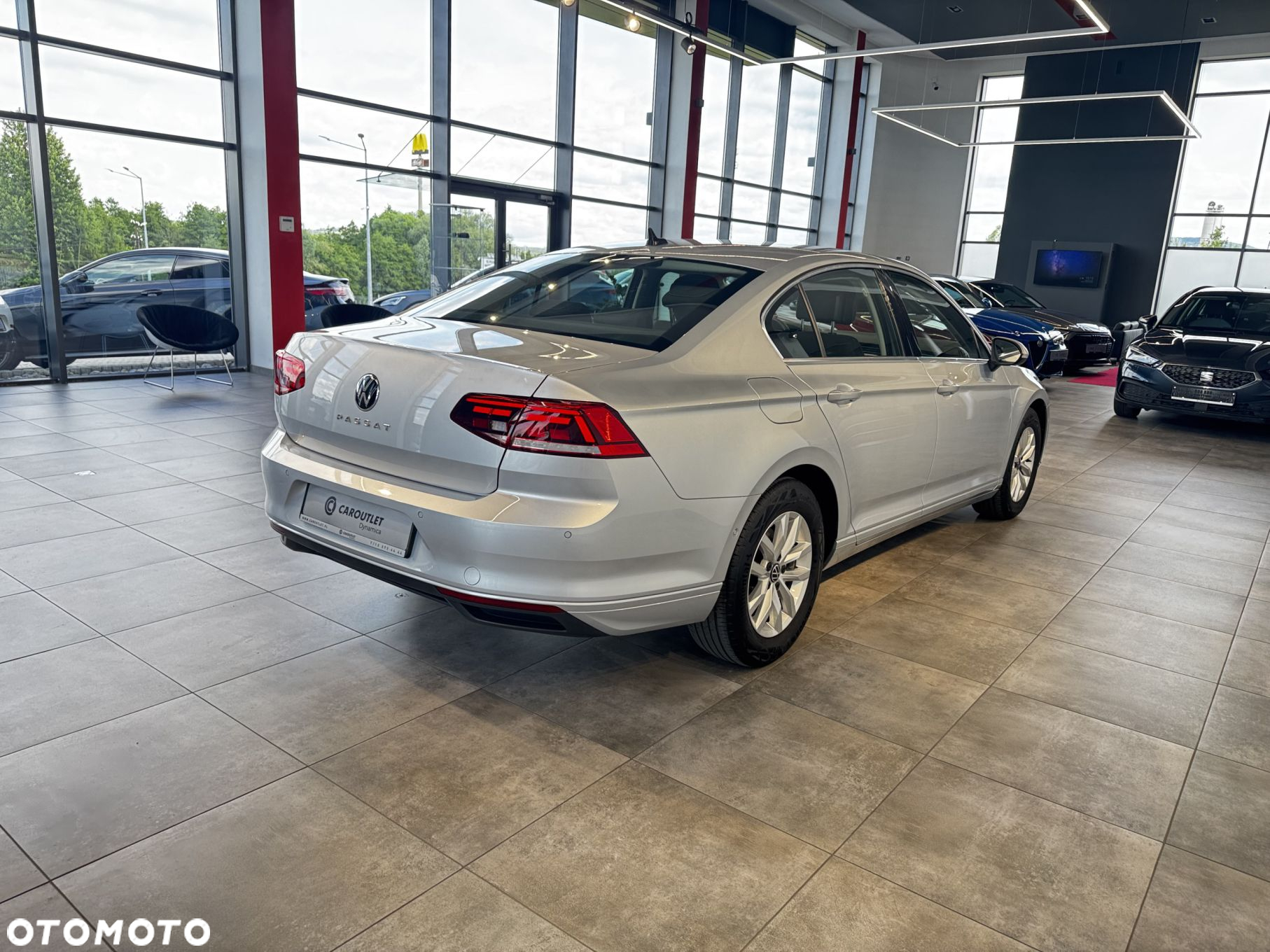 Volkswagen Passat - 9