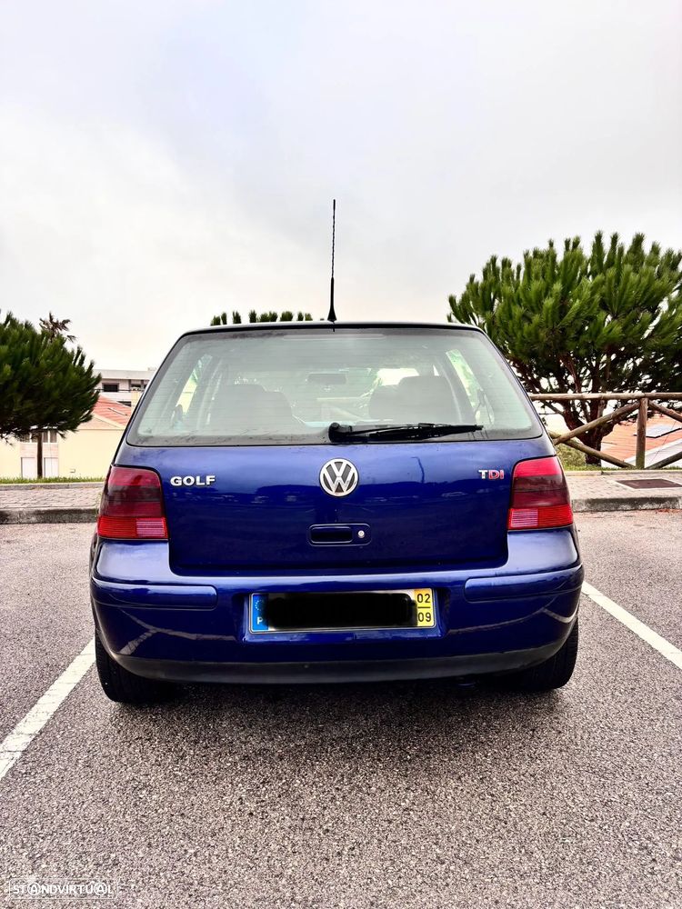 VW Golf 1.9 TDi Highline - 3