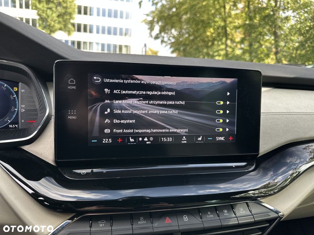 Skoda Octavia 2.0 TDI Style DSG - 22
