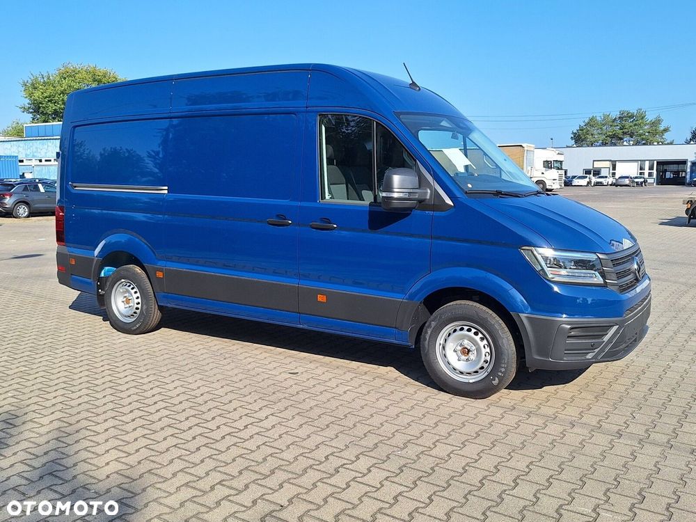 Volkswagen Crafter 35 furgon 140KM 3640 - 9
