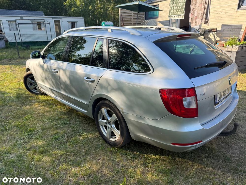 Skoda Superb 2.0 TDI PD Ambition - 19