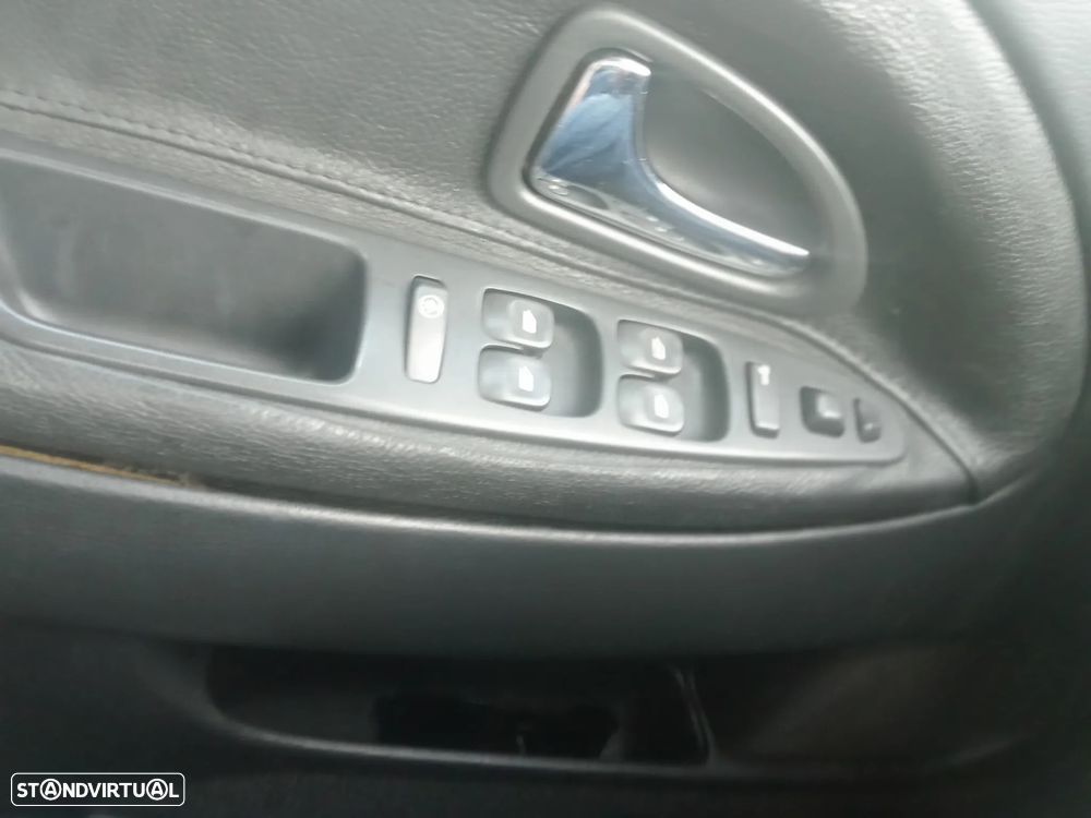 Volvo V40 1.9 D CR - 2