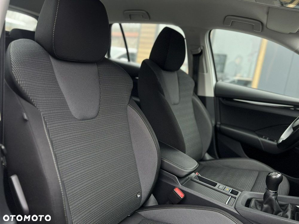 Skoda Octavia 2.0 TDI Ambition - 23