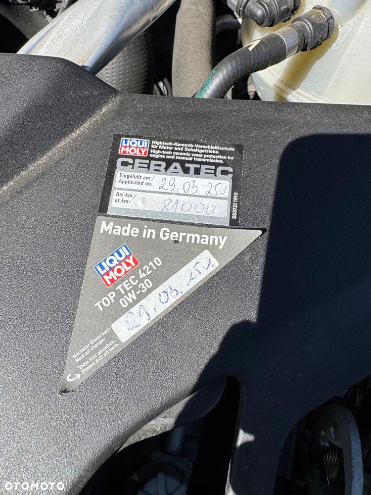 BMW Seria 5 520d xDrive - 25