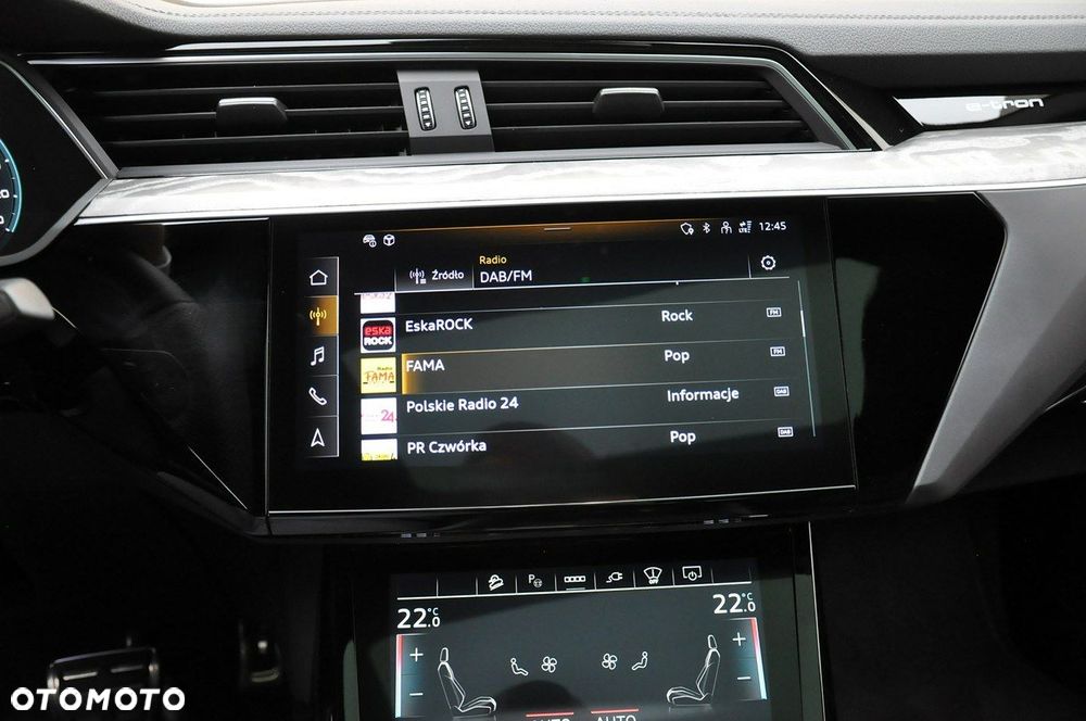 Audi Q8 Sportback e-tron - 24