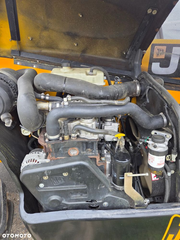 JCB 541-70 - 23
