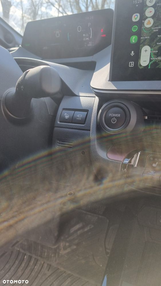 Toyota Prius Hybrid Executive - 13