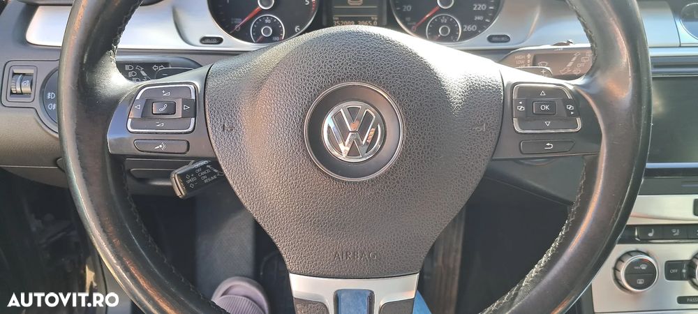 Volkswagen Passat 2.0 TDI Blue TDI DSG Comfortline - 7