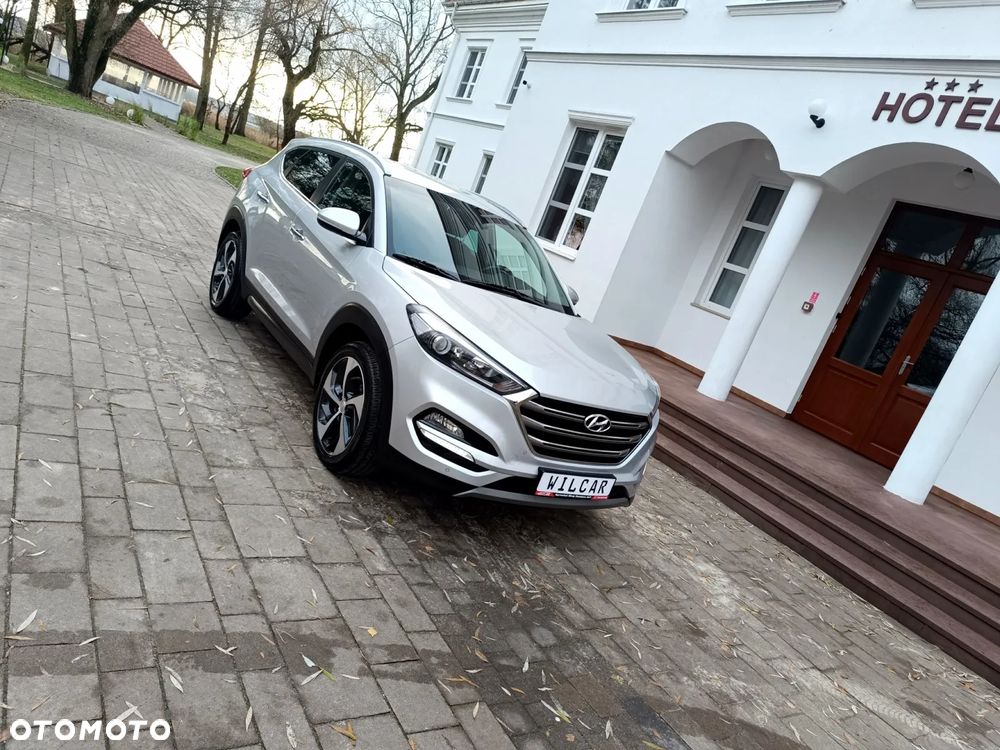 Hyundai Tucson 1.7 CRDI BlueDrive GO 2WD - 15