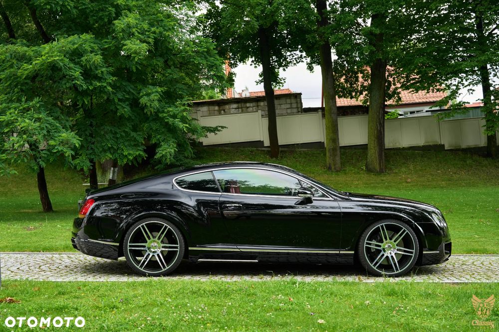 Bentley Continental GT - 17