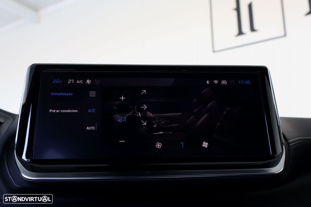 Peugeot e-2008 54 kWh GT - 50