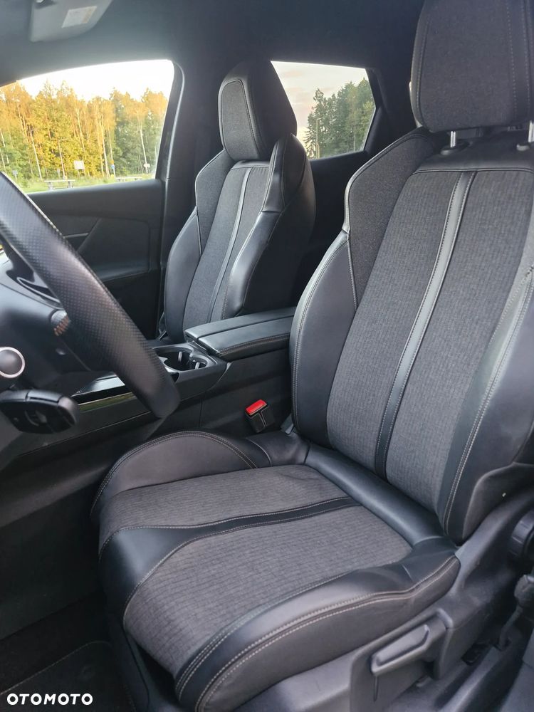 Peugeot 3008 1.2 PureTech GT S&S - 10