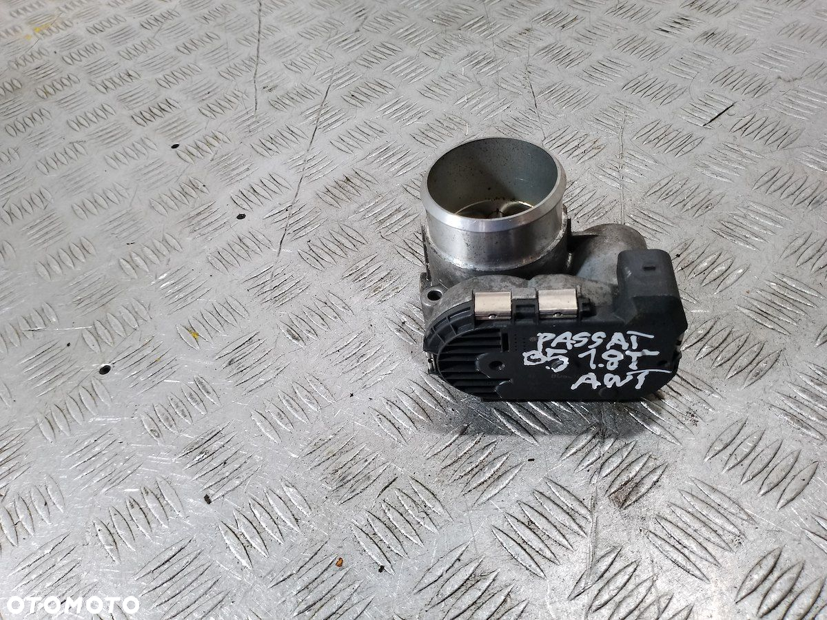 PRZEPUSTNICA VW PASSAT B5 FL 06B133062M 0280750009 BOSCH 1.8 T - 3