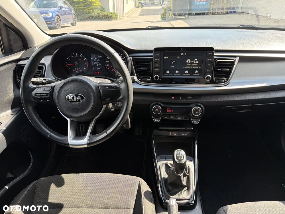Kia Rio 1.4 L - 14