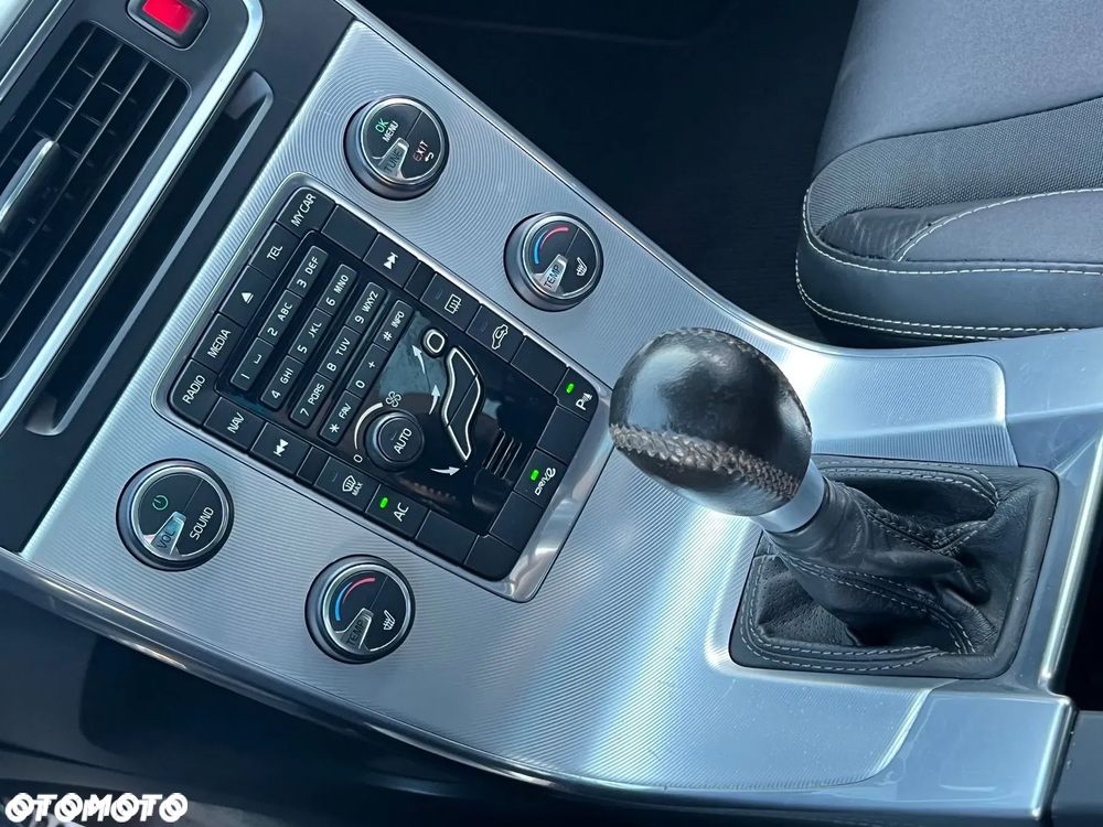 Volvo S60 D5 R-Design Summum - 26