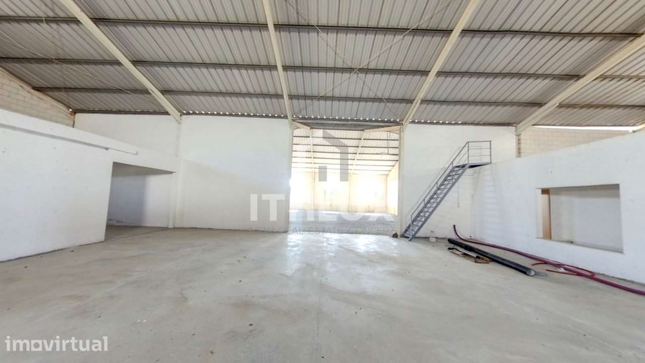Armazém Localizado junto ao IP2– Monforte – Portalegre - Alentejo - Grande imagem: 3/22