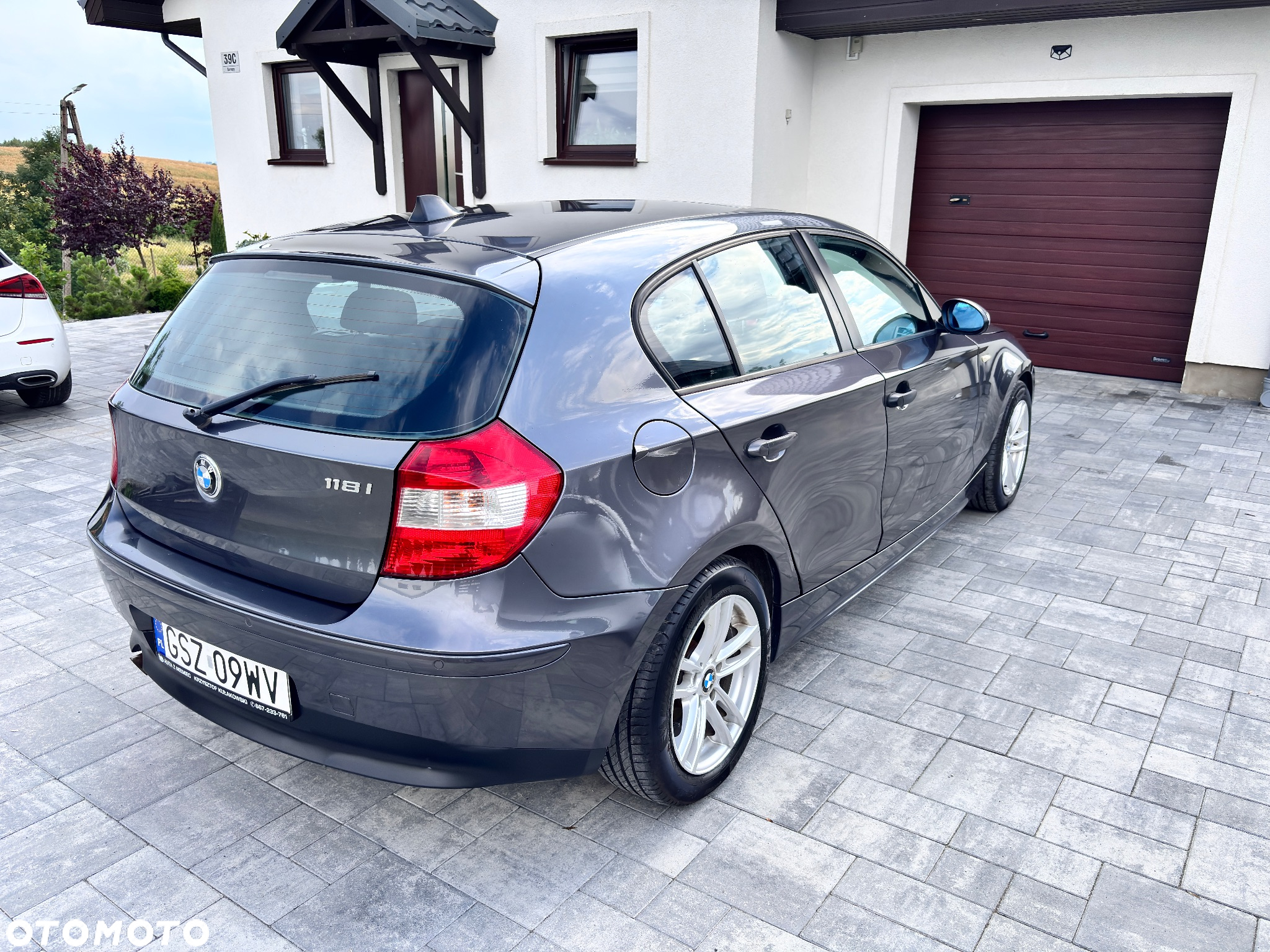 BMW Seria 1 118i - 7
