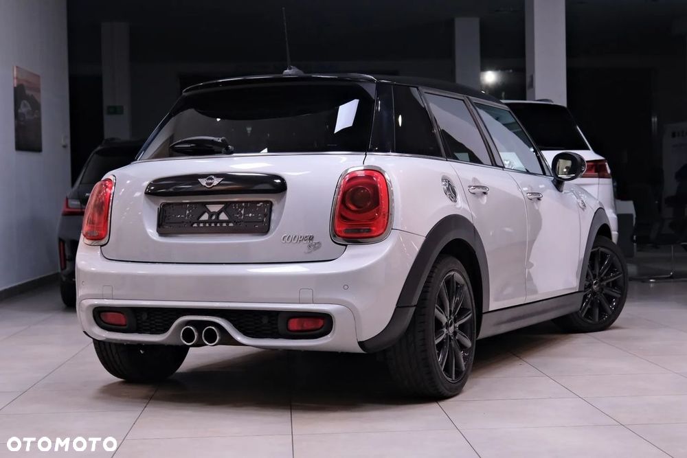 MINI Cooper - 5