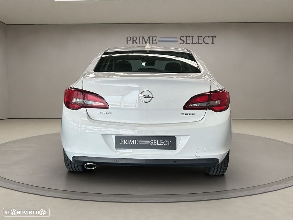 Opel Astra Sports Tourer - 4