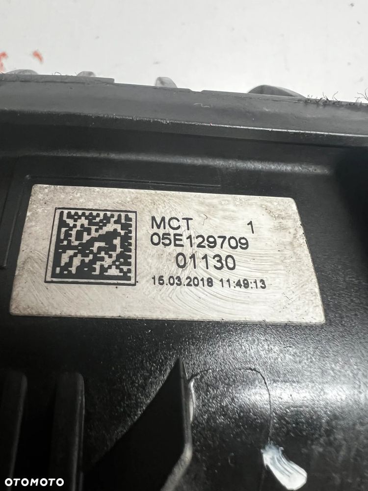 VW AUDI Q3 83A 1.5 TFSI KOLEKTOR SSĄCY 05E129709 05E129711 - 3