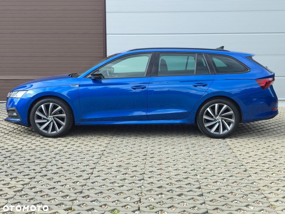 Skoda Octavia 2.0 TDI DSG Sportline - 13