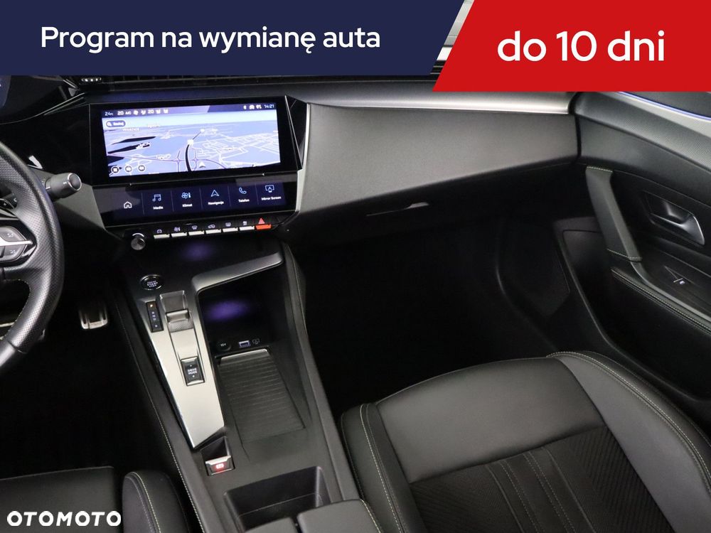Peugeot 408 - 10