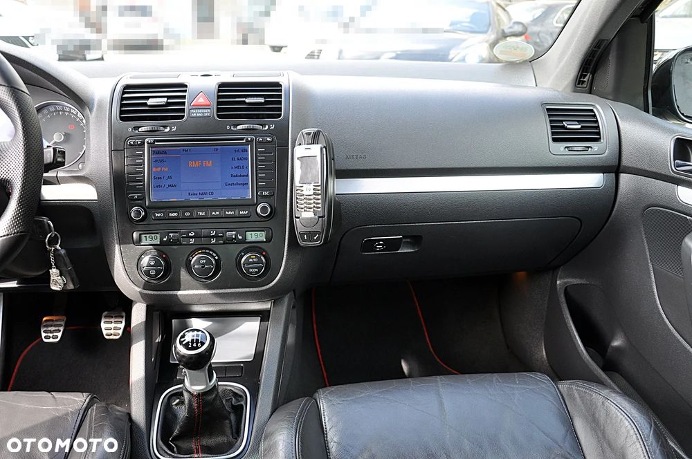 Volkswagen Golf 2.0 GTI - 22