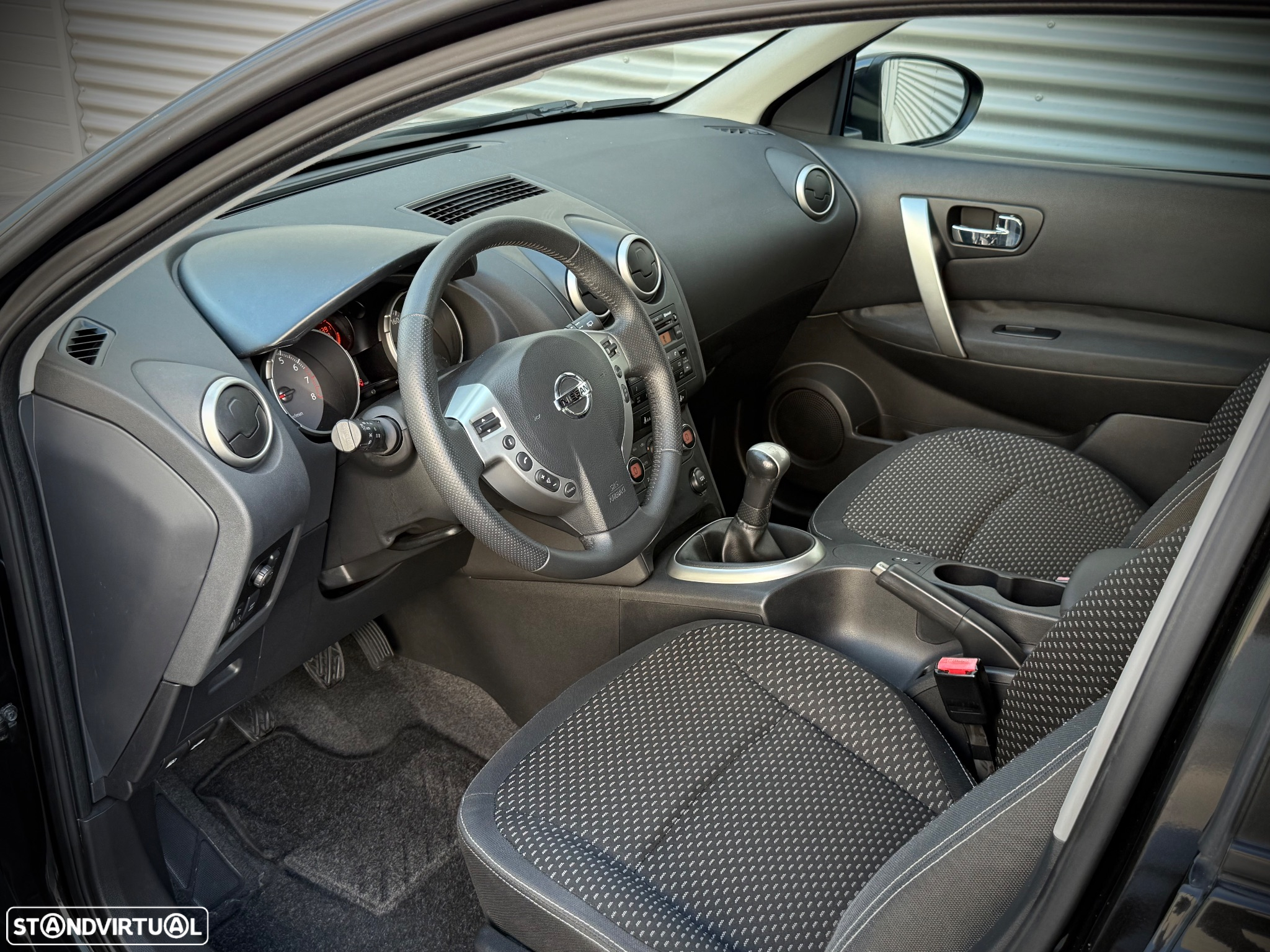 Nissan Qashqai 1.6 Tekna Sport 17 - 7