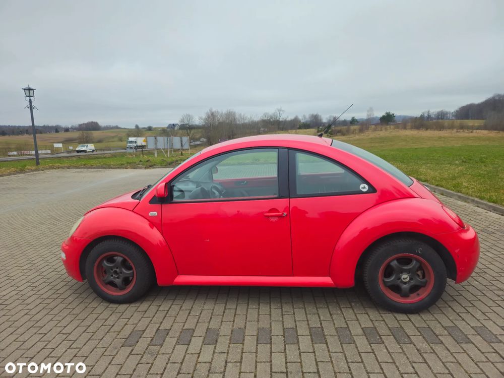 Volkswagen New Beetle - 6