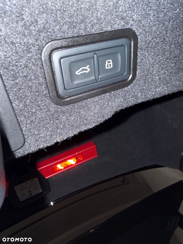 Audi A8 60 TDI Quattro Tiptronic - 24