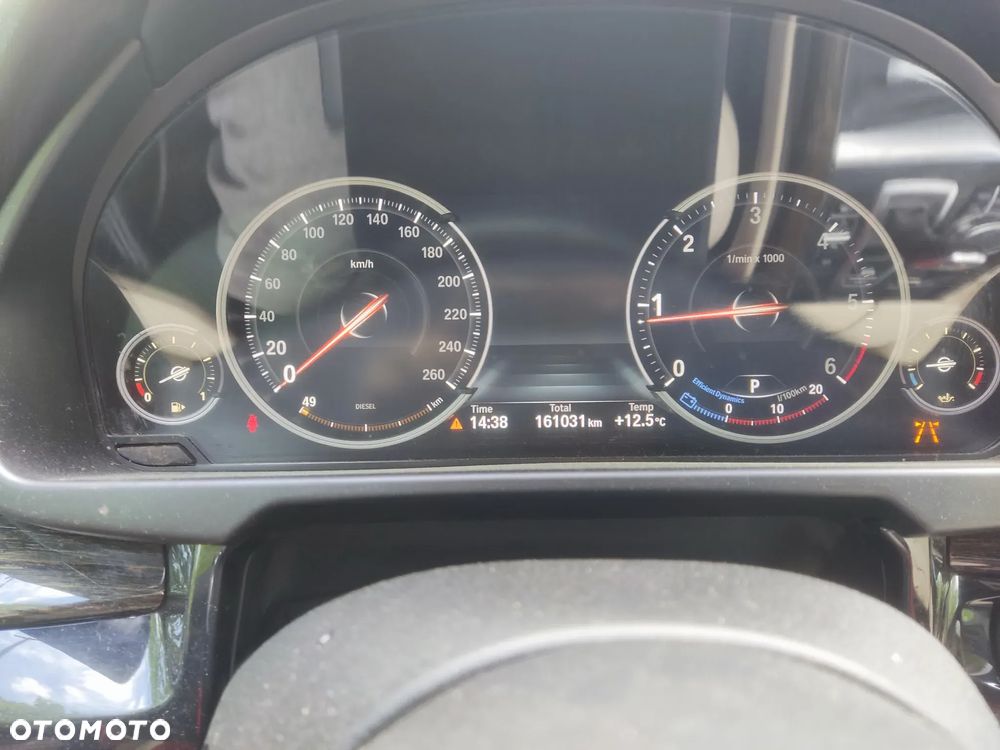 BMW X5 xDrive25d sport - 25