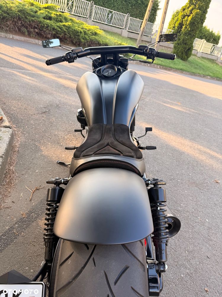 Harley-Davidson V-Rod Night Rod - 12